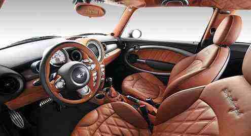Автомобиль MINI в стиле Rolls Royce и Bentley